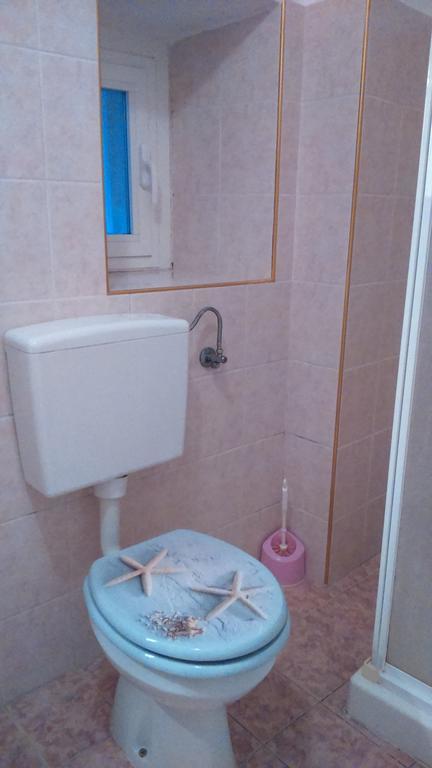 Apartment Vladka Изола Екстериор снимка