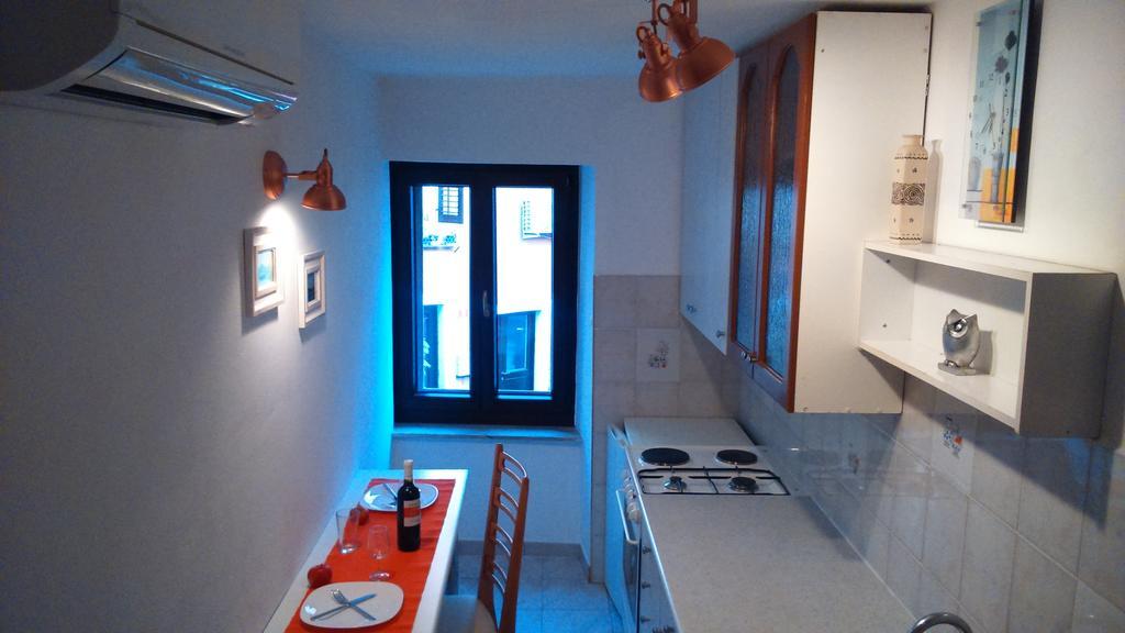 Apartment Vladka Изола Екстериор снимка